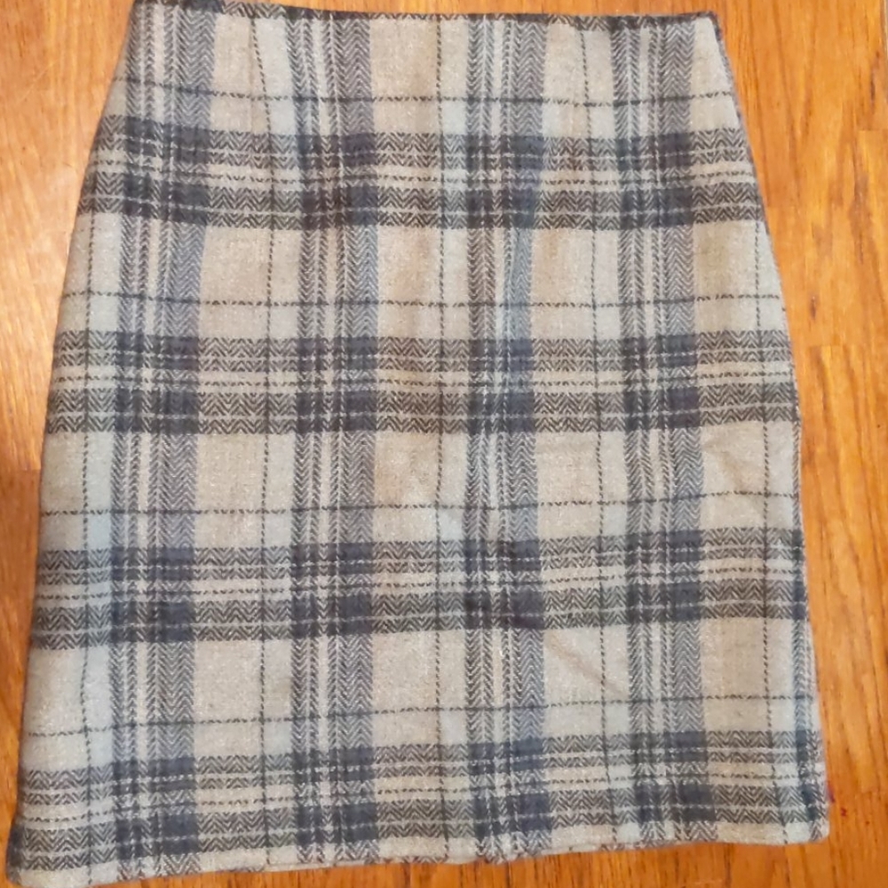 Ann Taylor Gray Plaid Wool Pencil Skirt Size 4